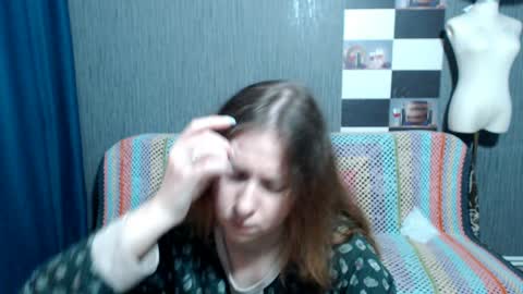 Ella online show from March 28, 8:36 am