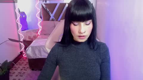 palmerfox_tay online show from January 31, 11:35 am
