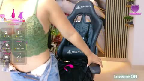 Pam online show from October 5, 3:28 pm