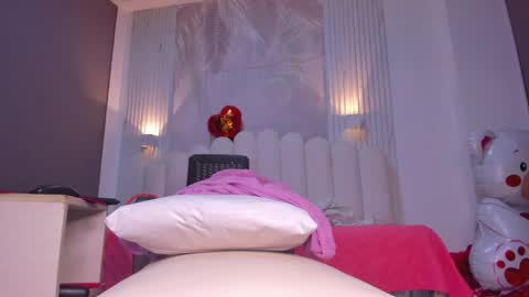 pamela online show from February 24, 11:36 pm