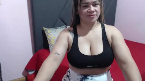 pamela_echeverria online show from October 2, 10:53 am