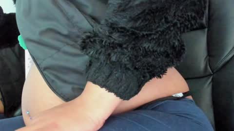 Pam online show from December 10, 11:43 am