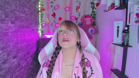 pamelajhonsom online show from December 14, 2:00 pm