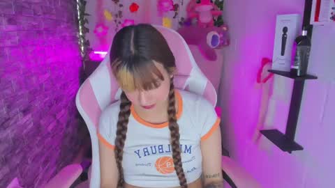 pamelajhonsom online show from December 18, 4:17 pm