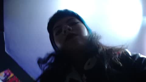       online show from February 6, 7:07 pm