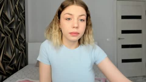 Melena online show from April 21, 9:16 am