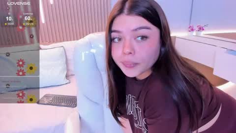 Amy and my doll online show from April 12, 7:55 am