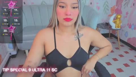 PARIS  online show from February 23, 12:59 pm