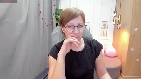 Paris online show from February 18, 1:33 pm