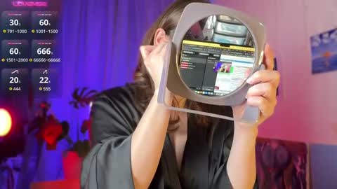 Call me Miss Alice Careful Passion Queen online show from March 10, 8:50 am