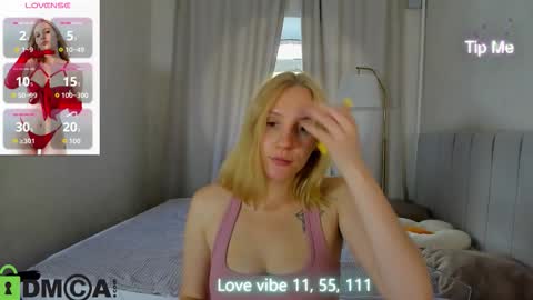 patr1cia_hart online show from September 15, 7:27 am