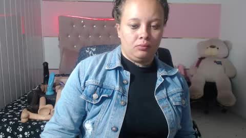 patty squirt87 online show from March 5, 2:46 am