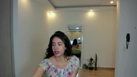 paulina online show from February 1, 9:29 pm