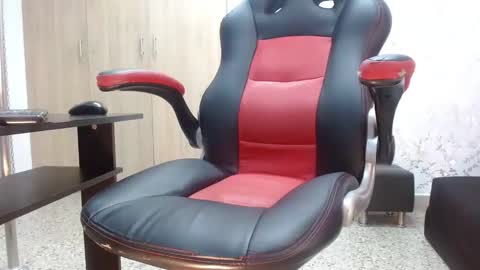 Paulina Rubio online show from February 28, 7:25 pm