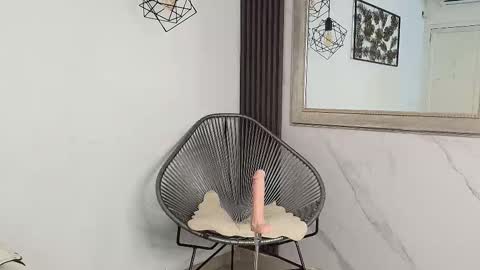 PAU  online show from November 11, 10:18 pm