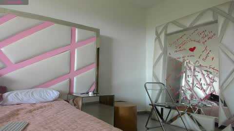 Paulina soto online show from January 12, 6:05 pm