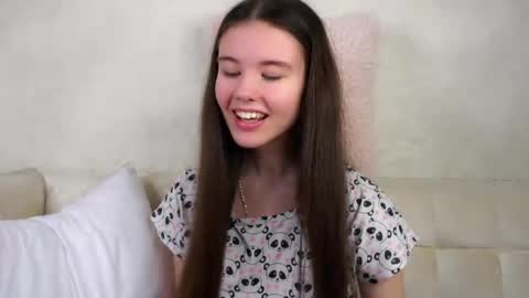 Beautiful Mila online show from April 16, 2:34 am