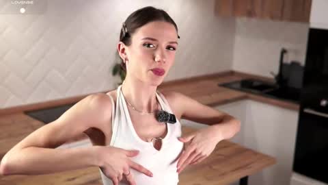 Sexy Mila online show from February 24, 5:50 am