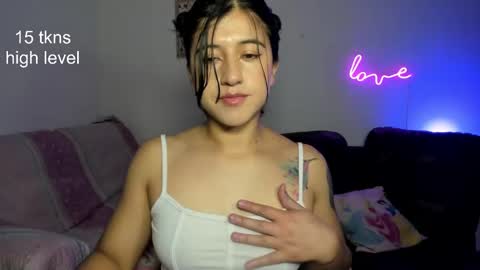 S online show from March 12, 9:13 pm