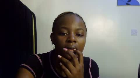 vel online show from March 3, 9:15 am