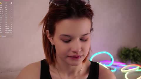 Lily online show from October 4, 1:22 am