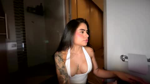 penelopesexx_ online show from February 22, 2:45 am