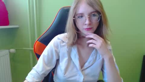 Penny online show from March 26, 7:54 am