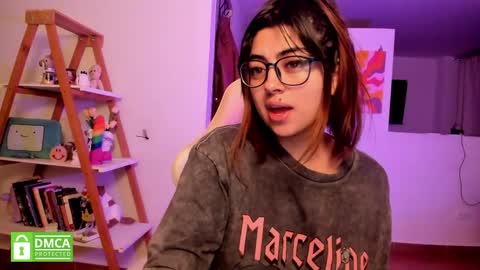 Sarah Ana Banana online show from April 5, 10:14 am