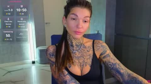 Anna online show from September 29, 7:13 am