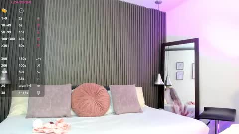 Lizza online show from October 13, 12:19 pm