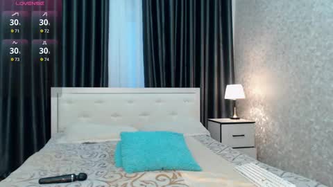 im Ju  PVT IS OPEN -- LUSH IS ON online show from November 29, 9:13 am