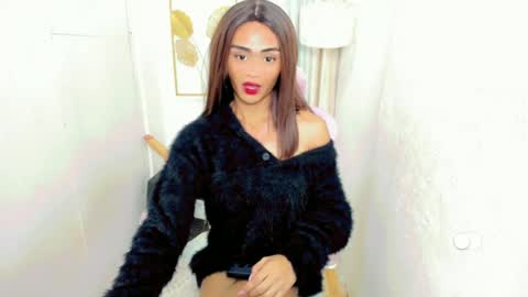petite_barbie88 online show from June 14, 2:35 am