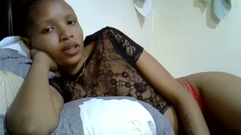 petite_melinda online show from June 29, 10:31 pm