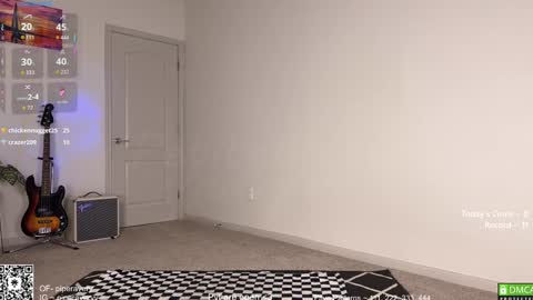 PiperAvery online show from December 16, 1:00 am