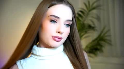 Petitegonwiild online show from October 7, 10:14 pm