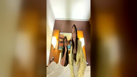 petitesexysabrina online show from June 19, 2:38 am