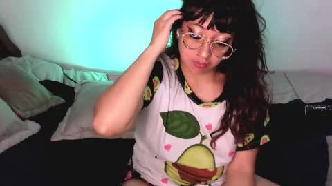  PIA FISHER  online show from November 7, 2:17 am