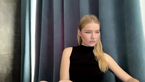 Kristie online show from July 16, 11:15 am
