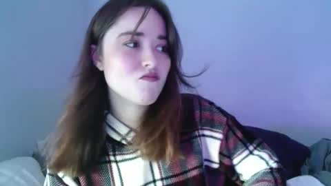 PilloGoddess online show from September 17, 1:25 am