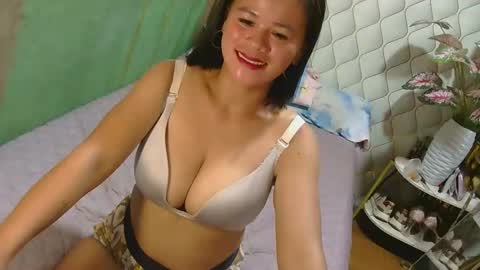 IM FLOR online show from April 22, 11:51 am