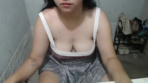 mhae-mhae online show from February 22, 10:15 pm