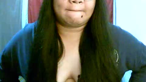 pinayjona online show from March 18, 1:05 pm