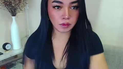 Just cath  online show from March 8, 1:37 am