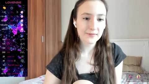 pingviluly online show from October 26, 7:26 am