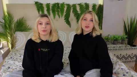 Adele online show from September 29, 9:47 am