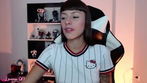 Emily online show from February 26, 8:35 pm