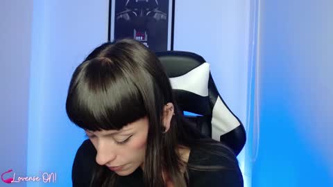 Emily online show from January 13, 10:24 pm