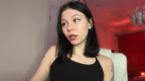 pinkdollylovv online show from January 12, 10:01 pm