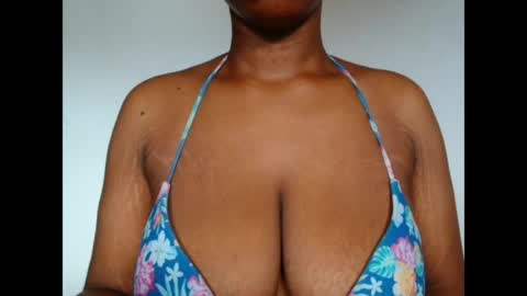 pinkxsugar online show from May 18, 9:59 am