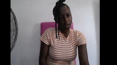 pinkykiki_247 online show from May 21, 9:51 am